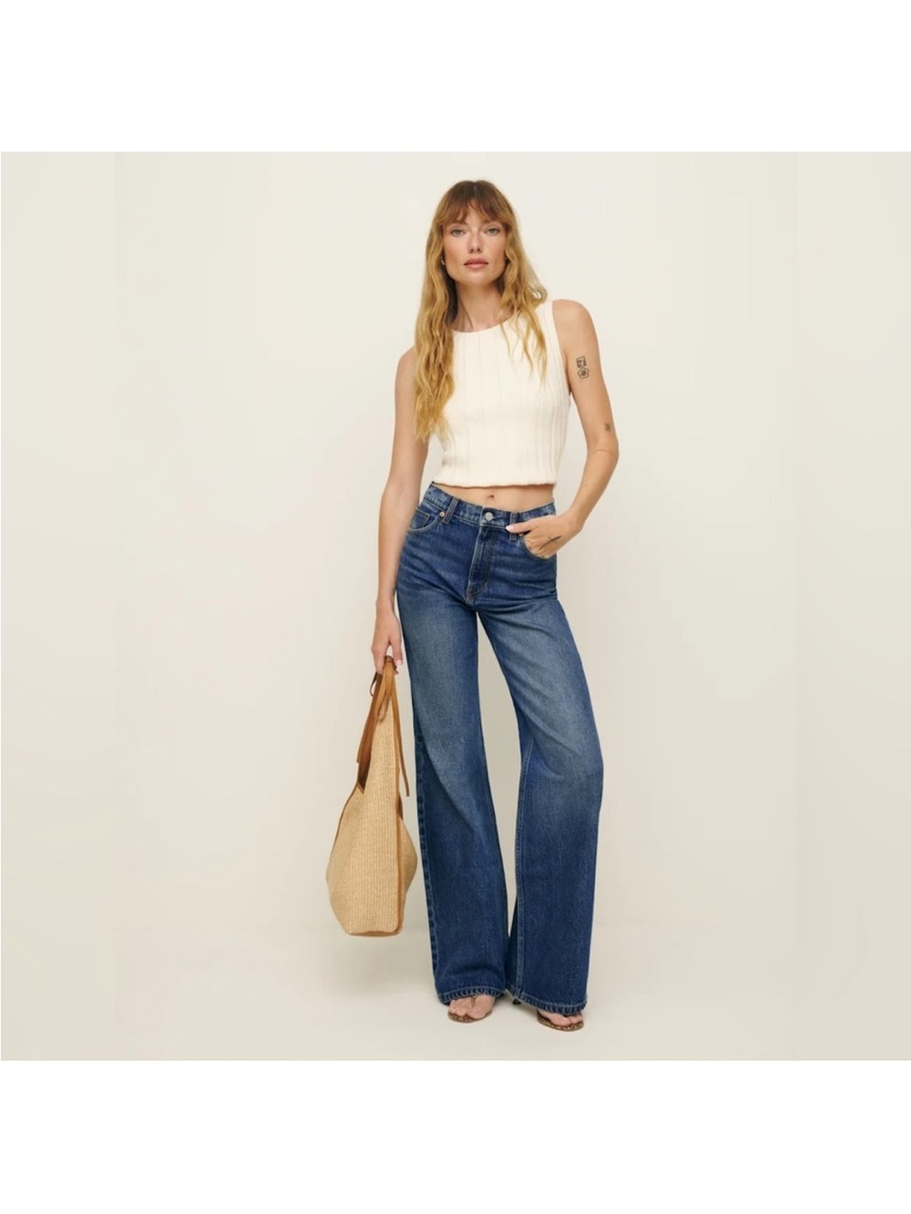 Reformation Cary high rise jeans in Icarian - size 28